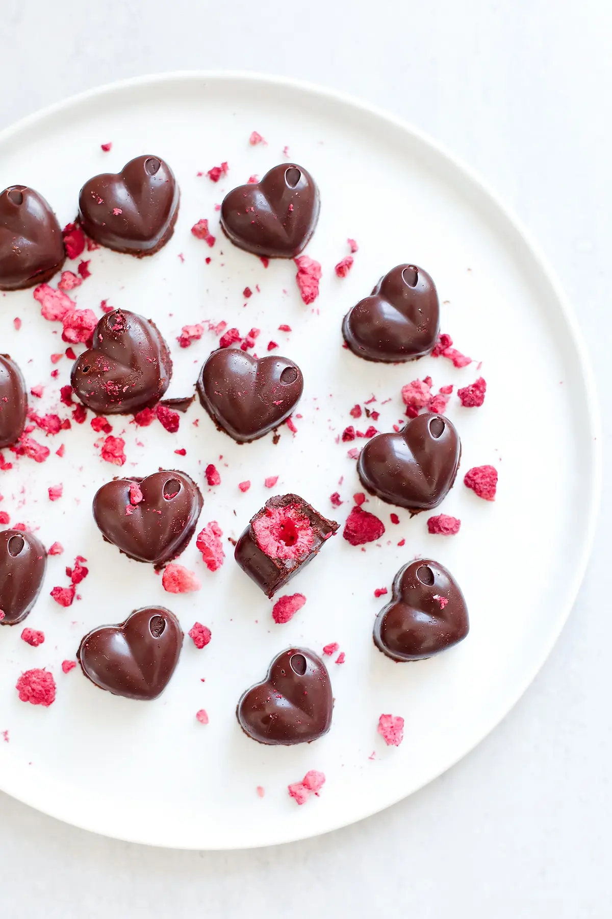 Easy Homemade Raspberry Chocolate - Vegan - Loveleaf Co.