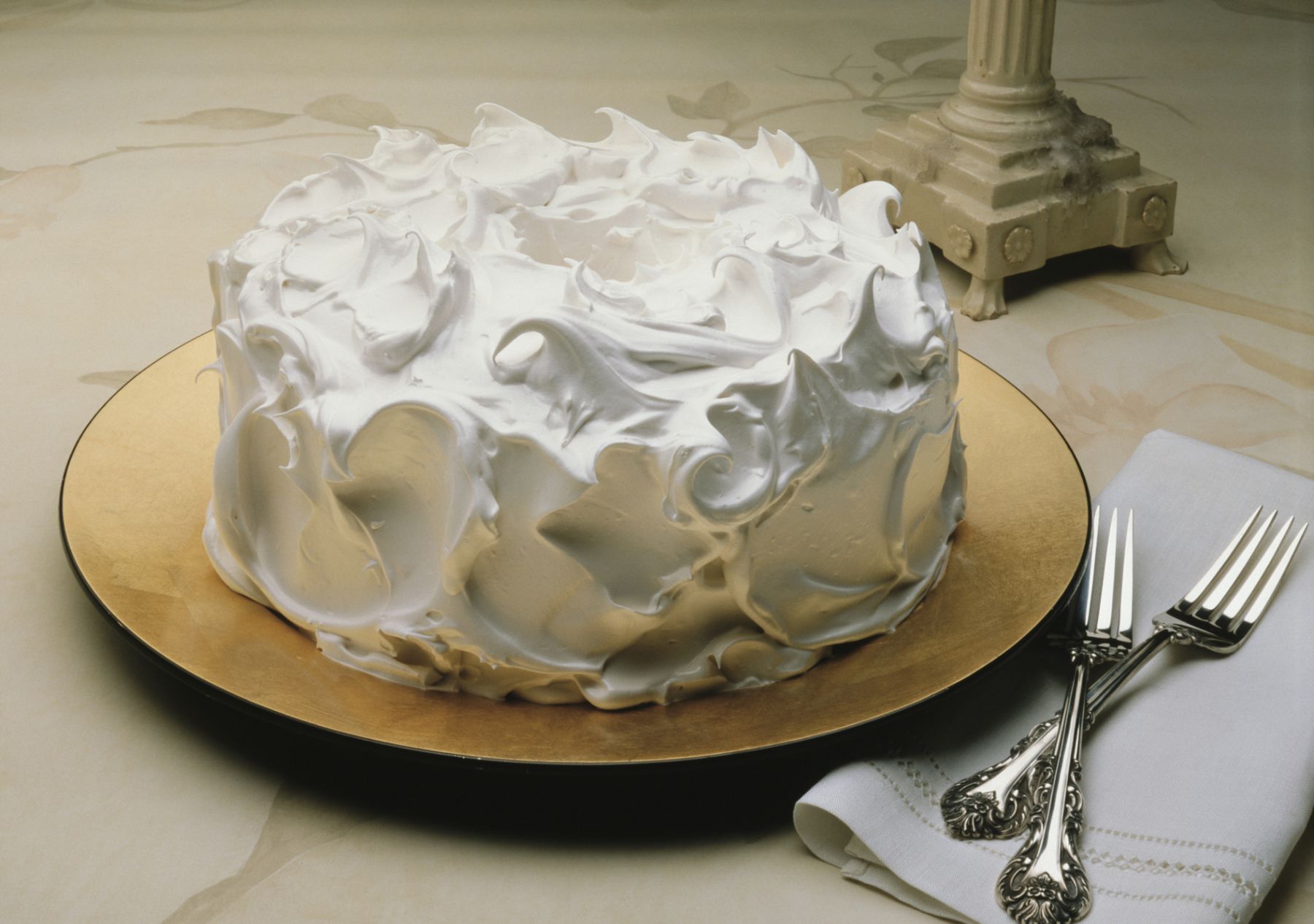 Homemade Fluffy White Frosting