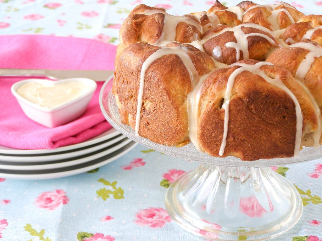 Apple and Cinnamon Pull Apart Hot Cross Buns with Maple Icing
