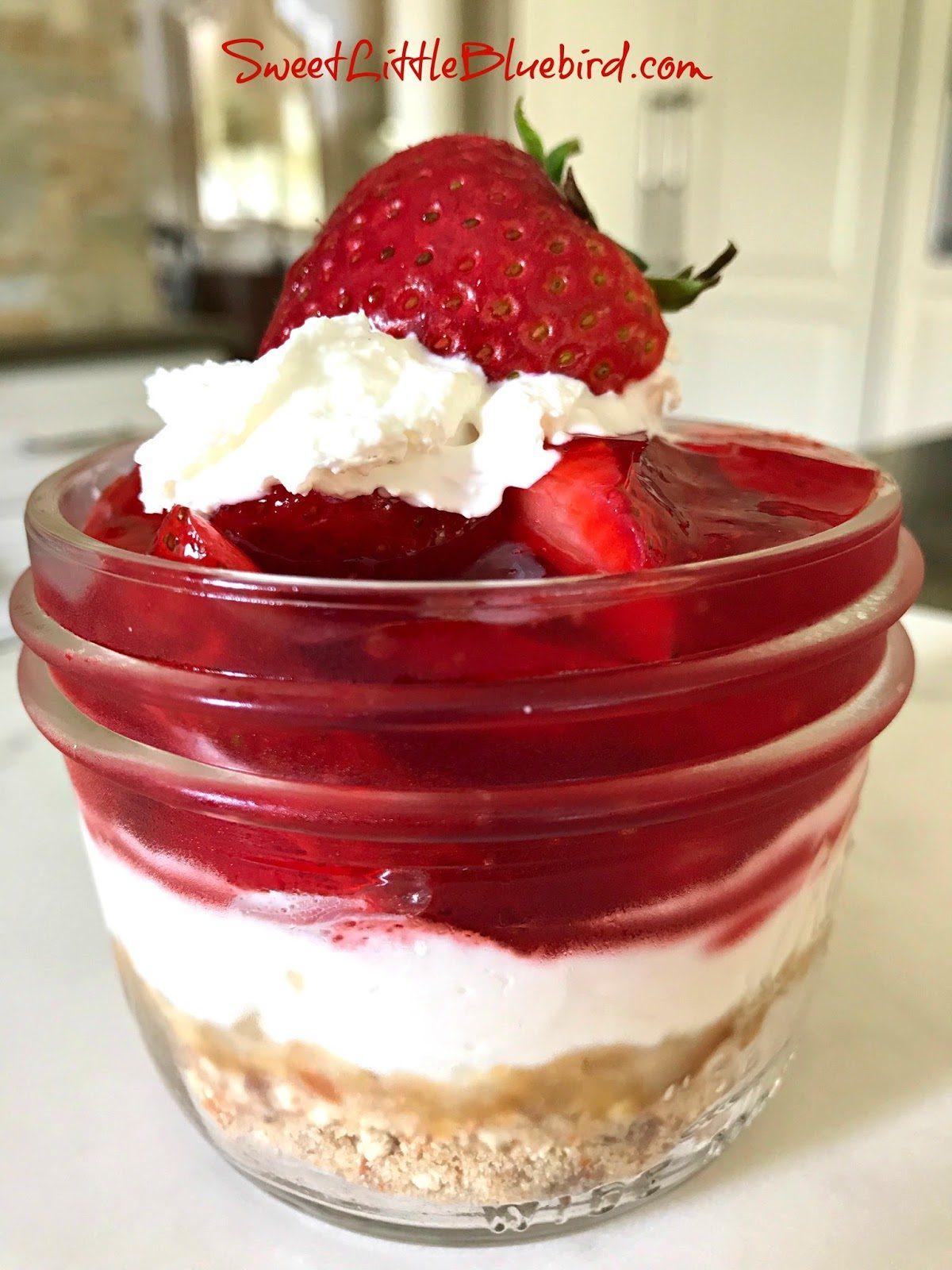 Old Fashioned Strawberry Pretzel Salad