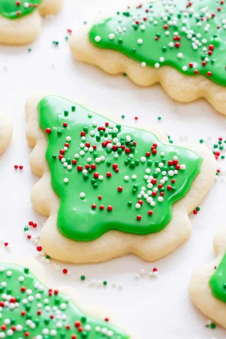 Easy Rolled Sugar Cookies for Cut-Outs
