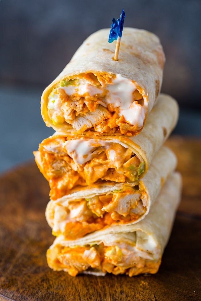 Spicy buffalo chicken wraps