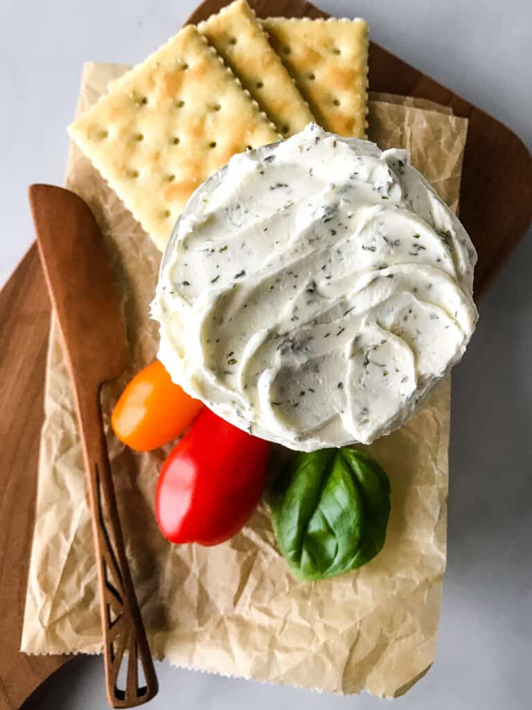 Herb and Garlic Cream Cheese Spread