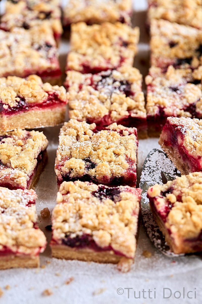 Triple Berry Crumb Bars