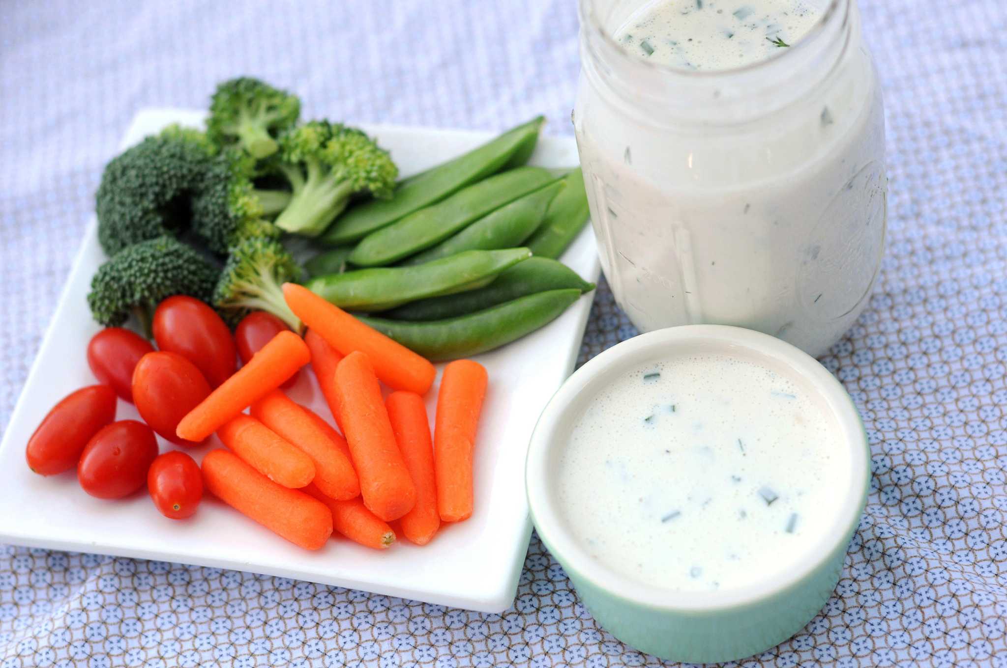 Low-Fat Buttermilk Ranch Dressing