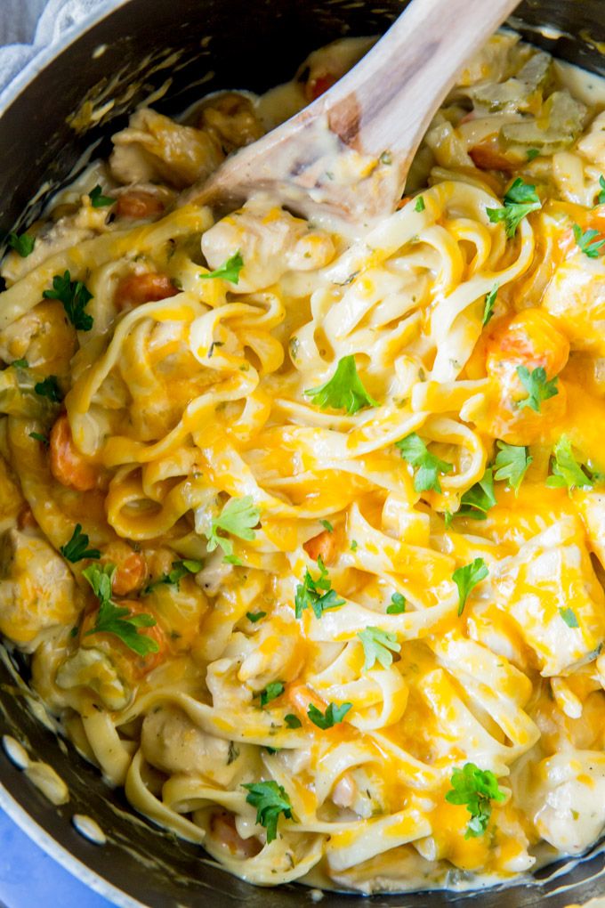 One Pot Creamy Chicken and Noodles