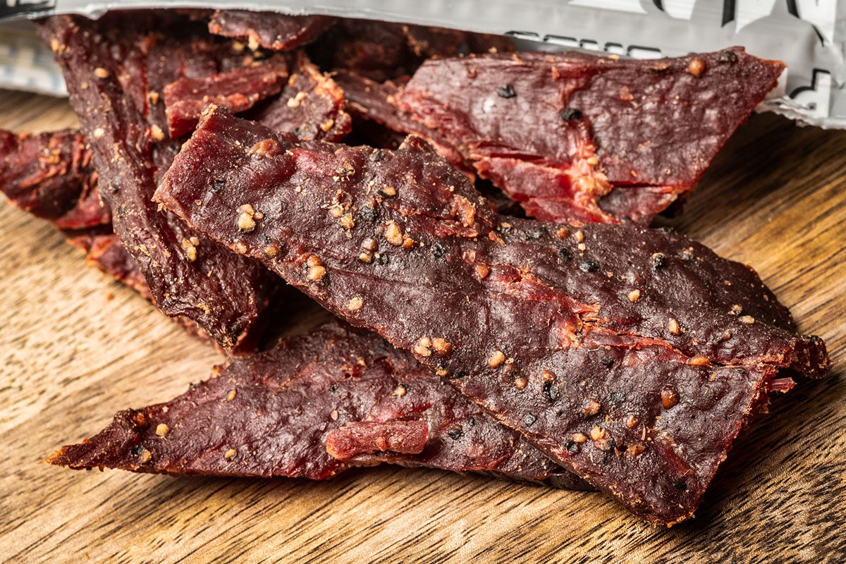 Cracked Pepper 'N Garlic Venison Jerky