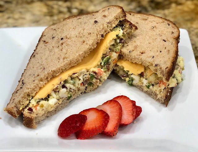 Delicious Egg Salad Sandwich