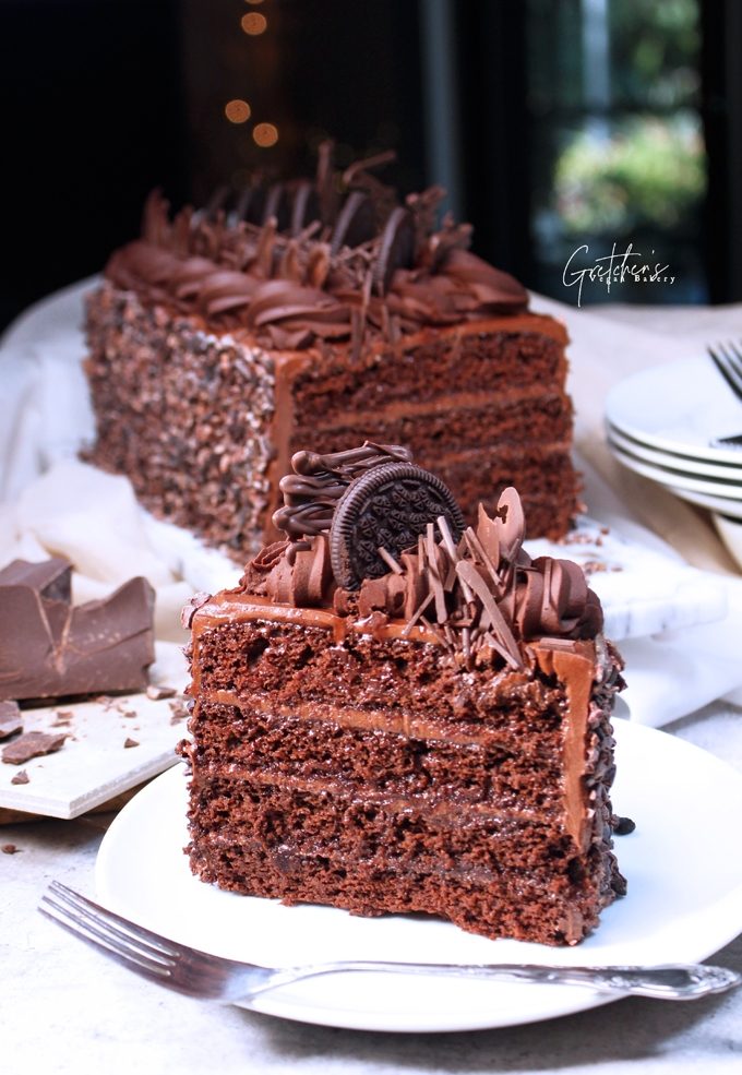 Delicious Double Chocolate Cake
