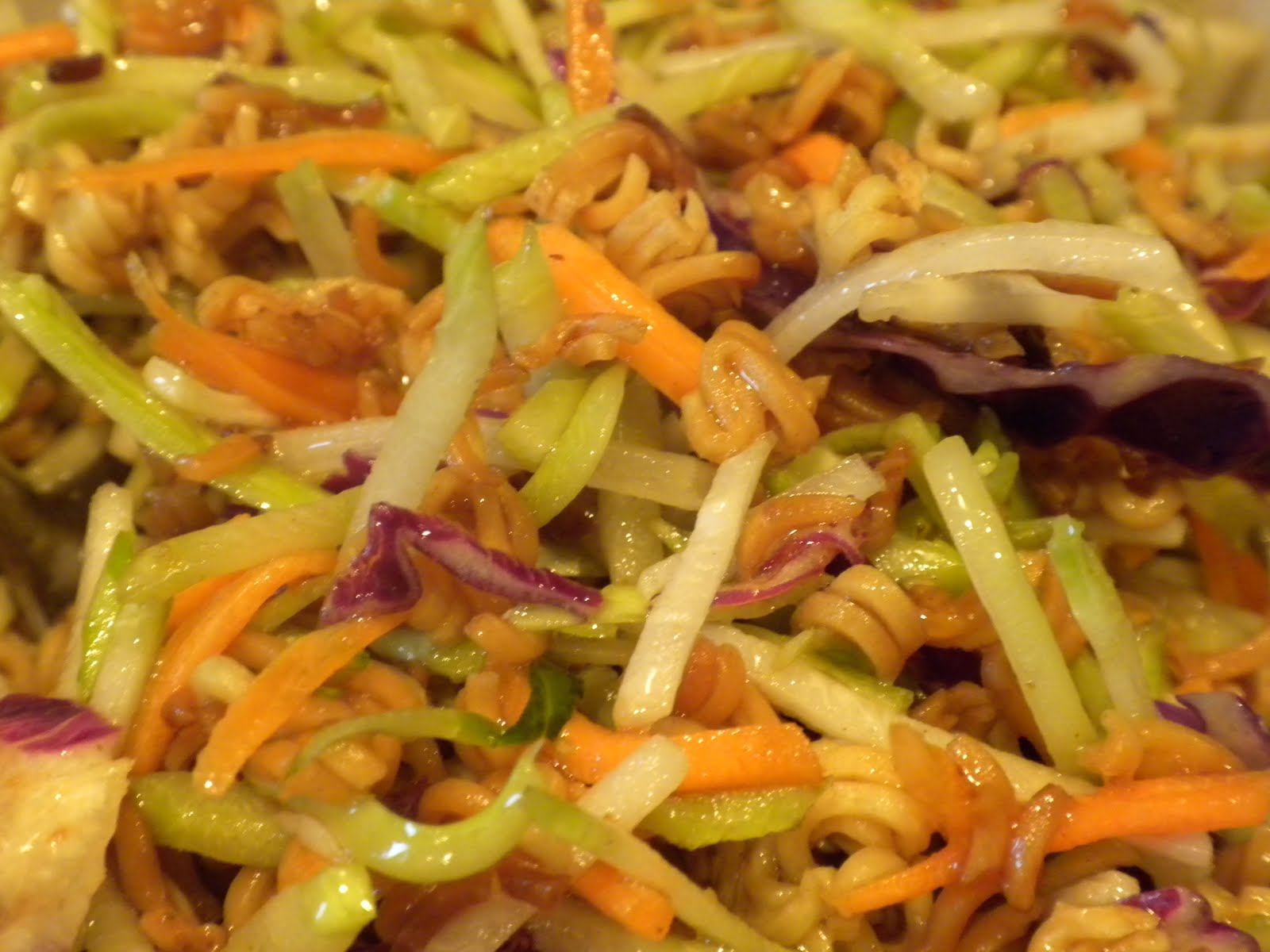 Delicious Chinese Broccoli Slaw
