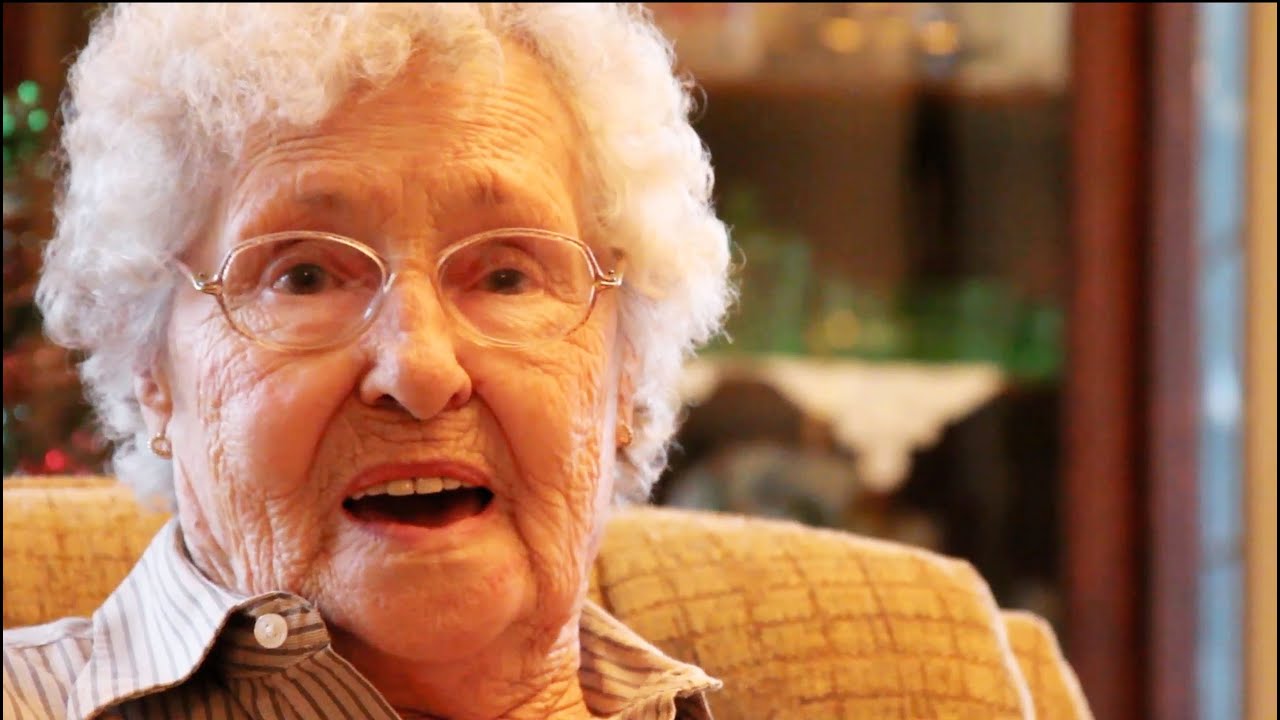 Interview with my 86 Year Old Grandma Hazel - YouTube