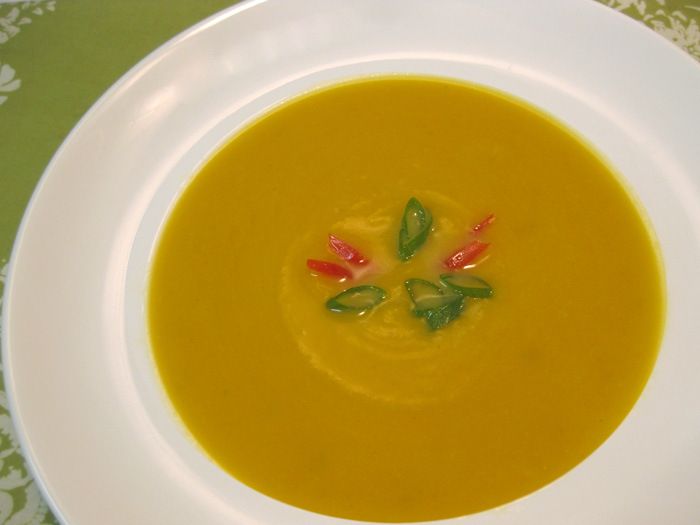 Spiced banana squash soup with ginger and scallions