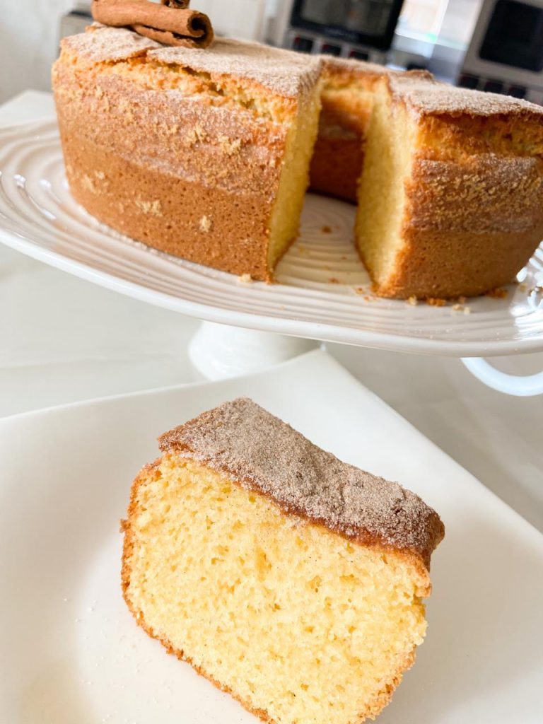 BRAZILIAN CORNMEAL CAKE / FUBÁ CAKE