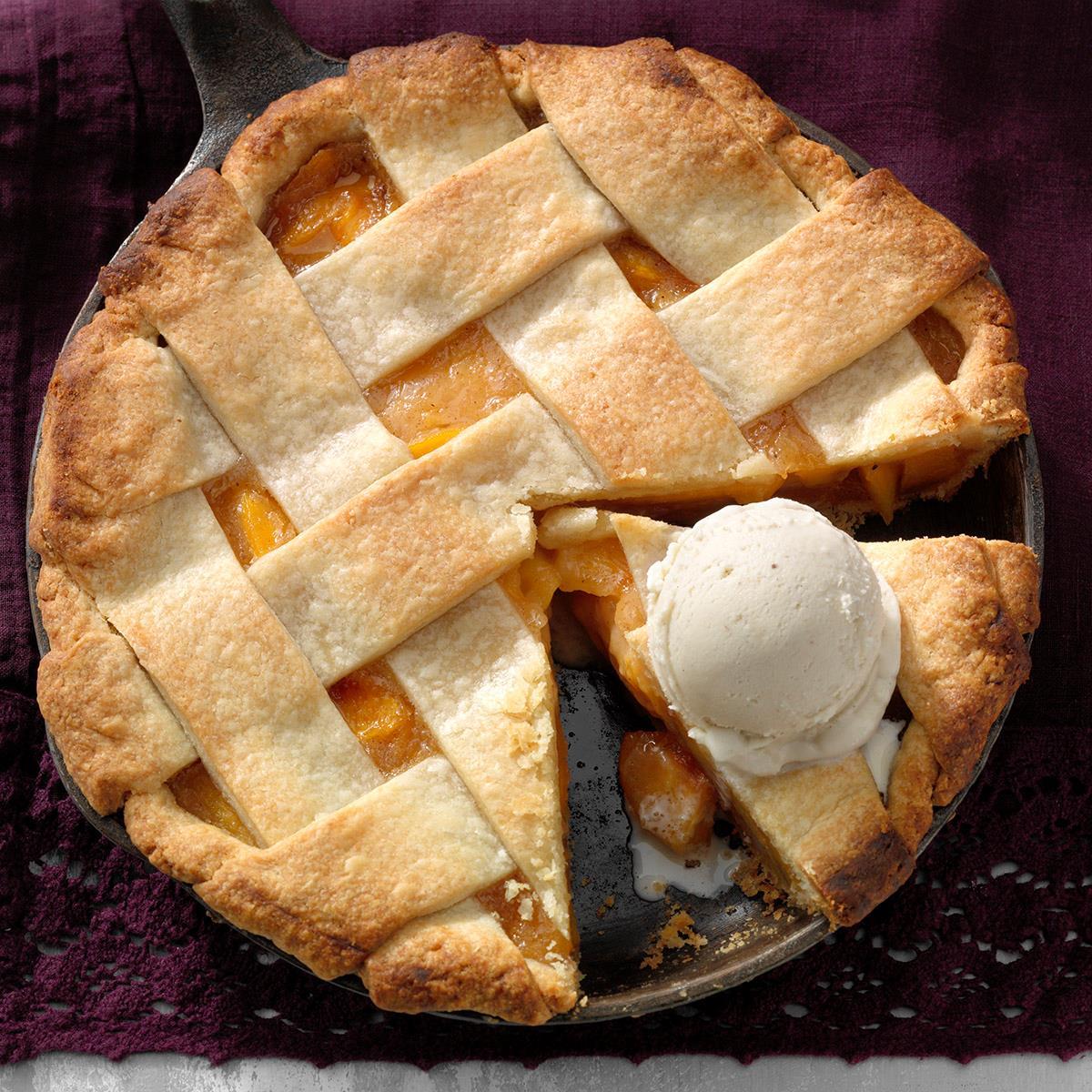 Classic Peach Pie