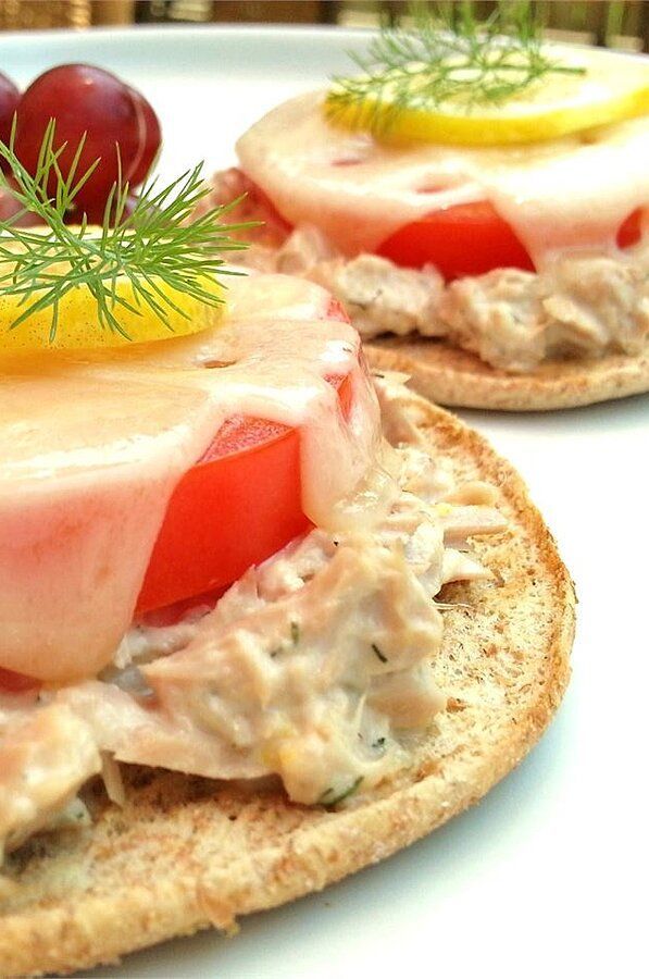 Lemon-Dill Tuna Melt Sandwiches