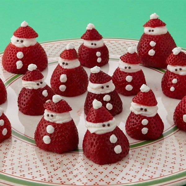 Irresistible Mini Strawberry Santas