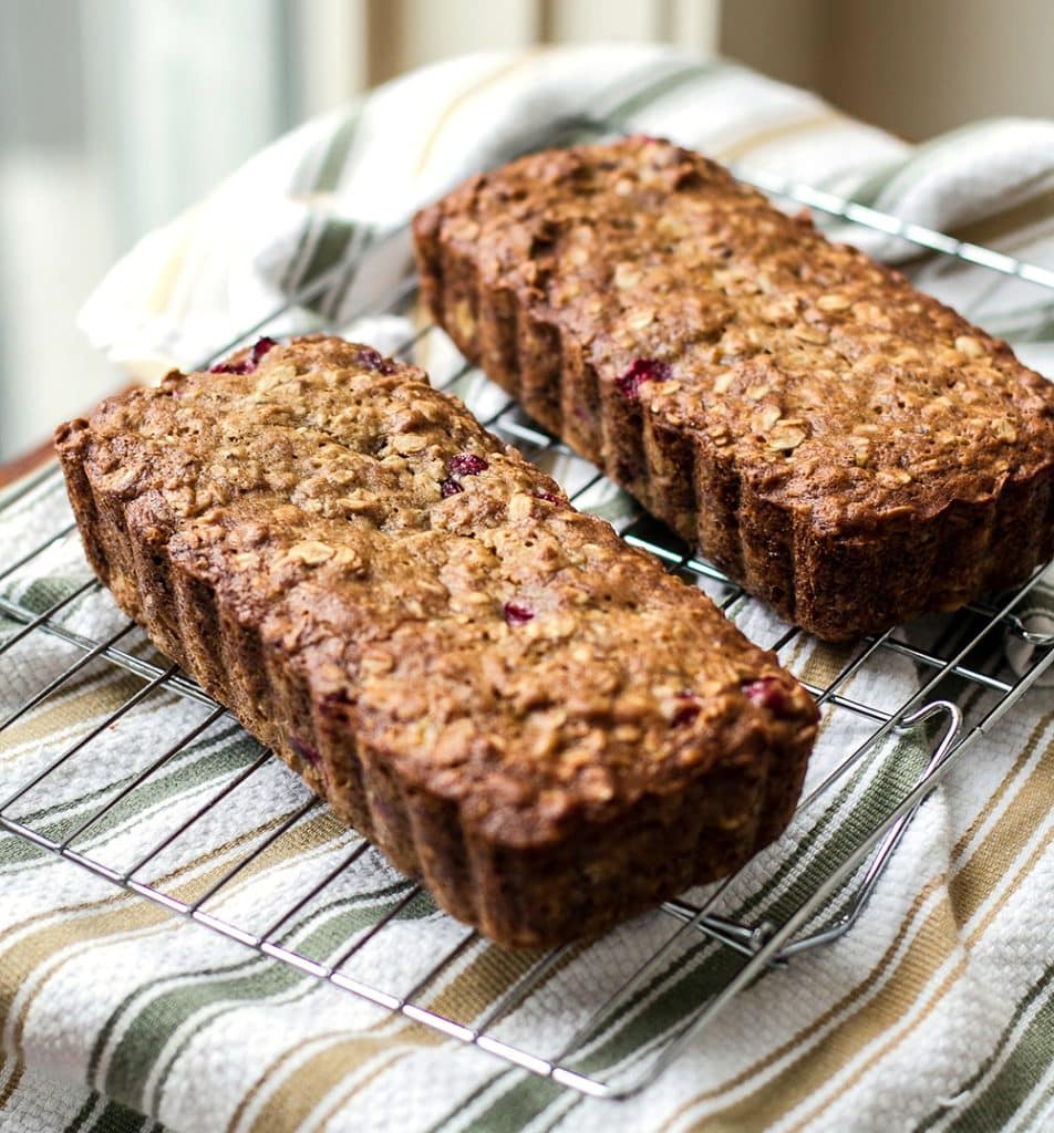 Cranberry Banana Oat Bread