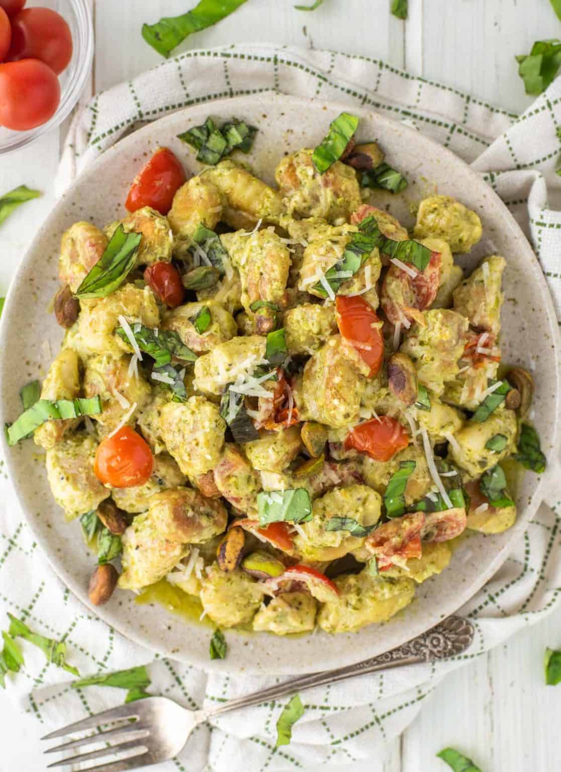 Delicious Chicken Pesto Gnocchi