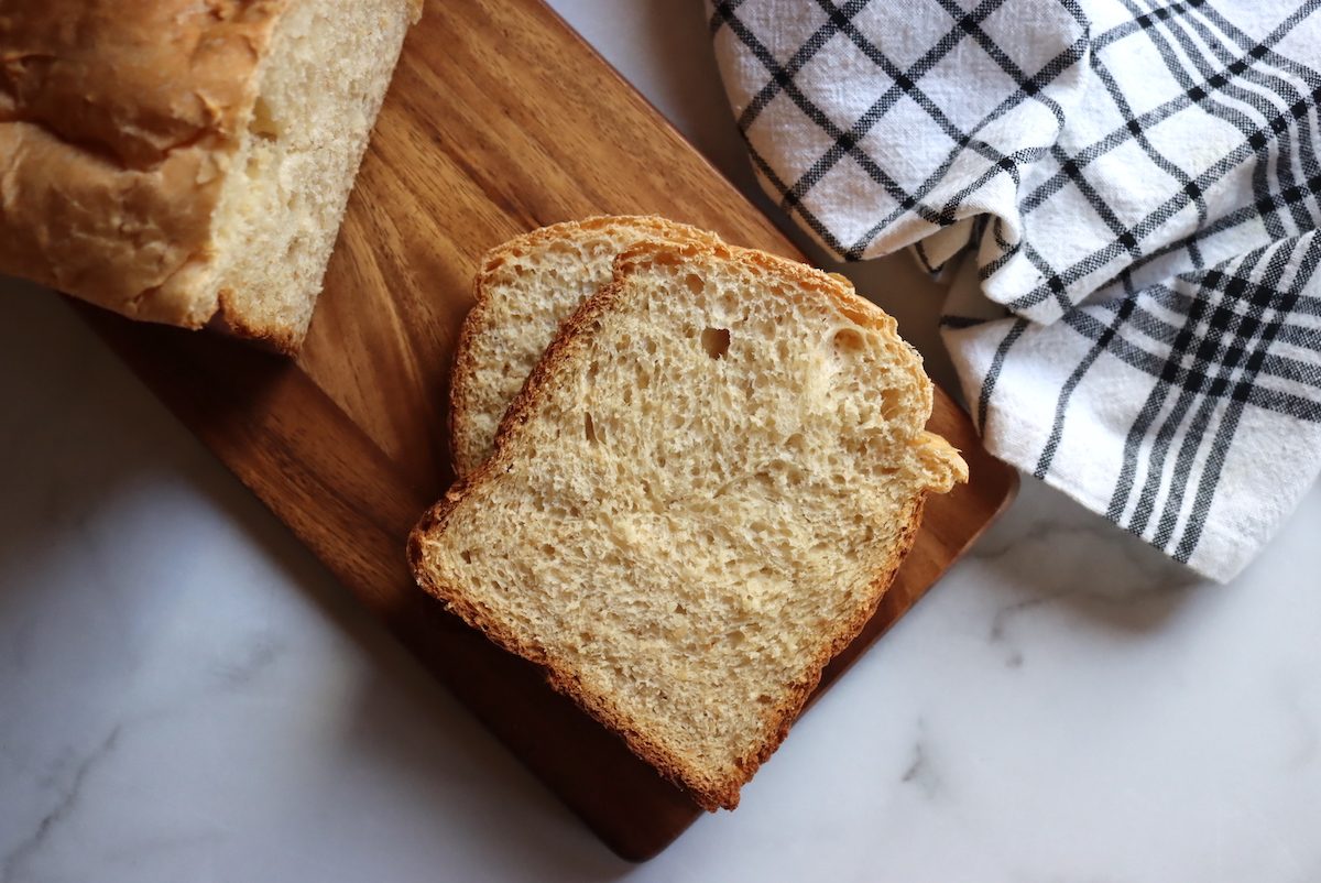 Bread Machine Honey Oat Bread
