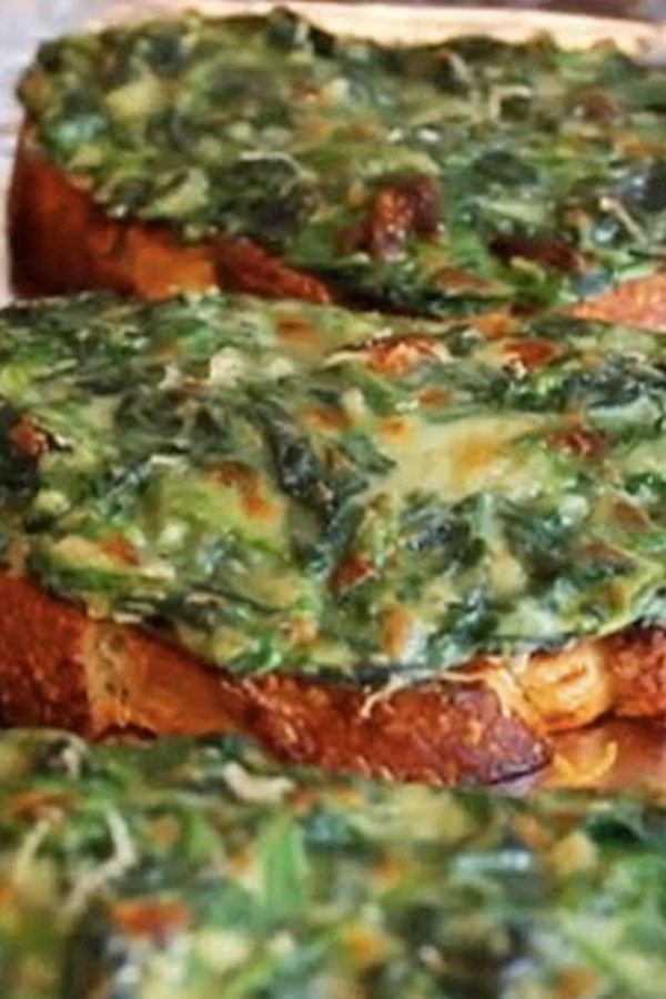Simple Spinach Toasts