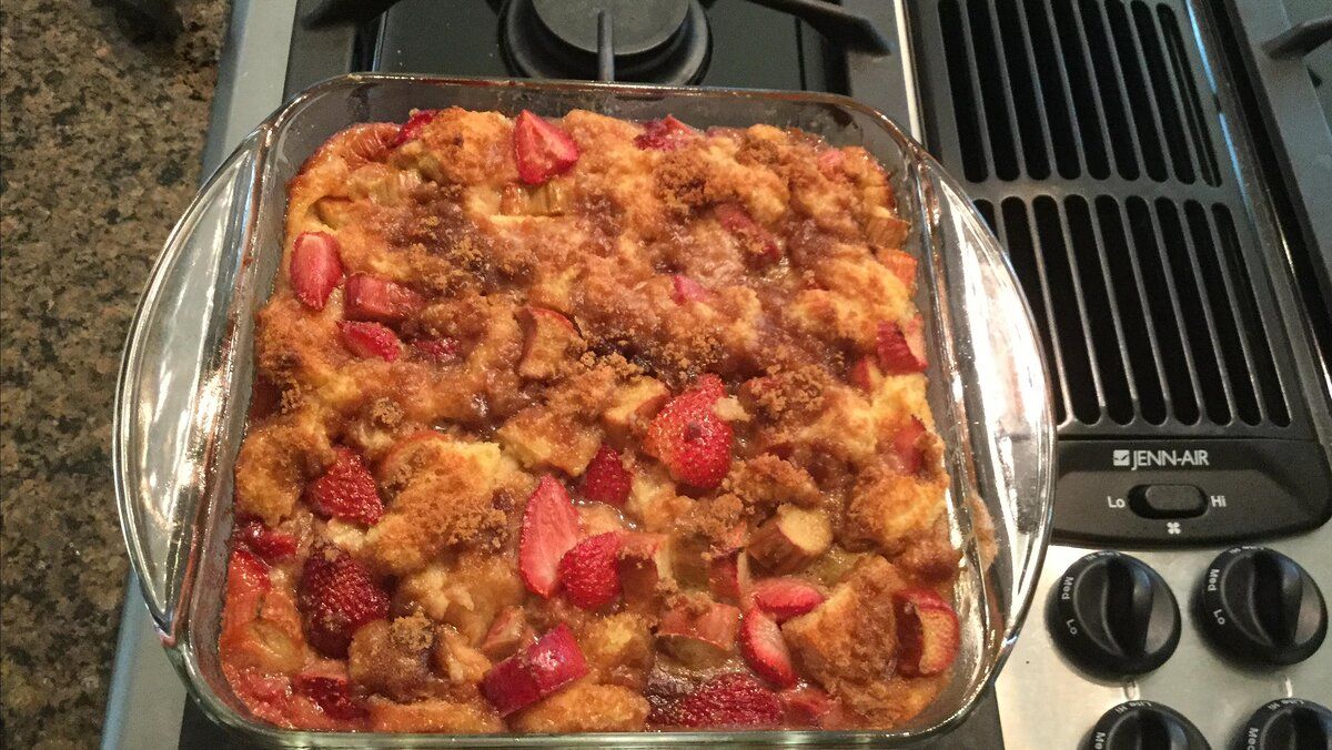 Outstanding Rhubarb Bread Pudding