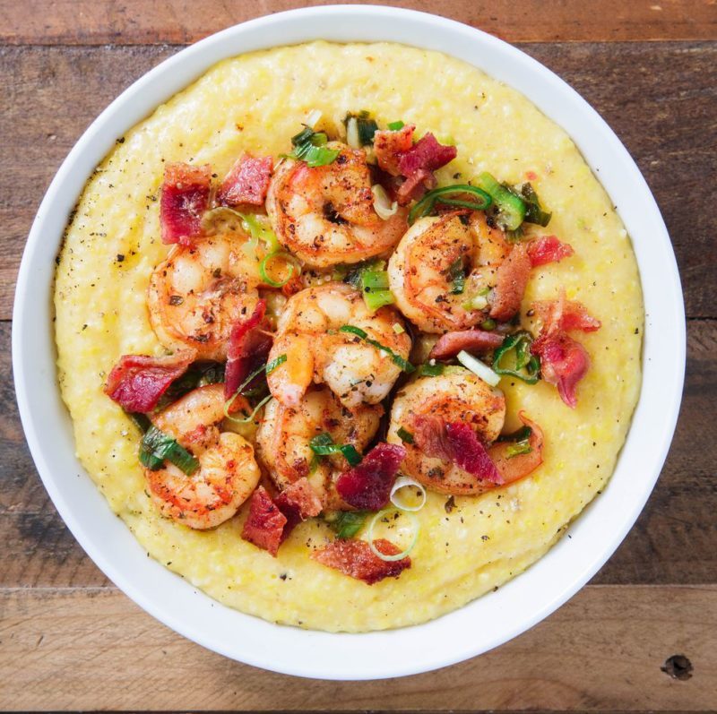 Cheesy Shrimp and Grits with Bacon