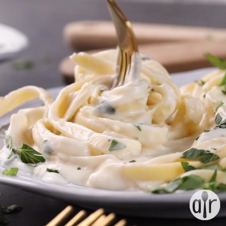 Buttery Alfredo Sauce