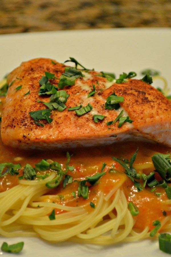 Roasted Red Pepper Salmon Pasta