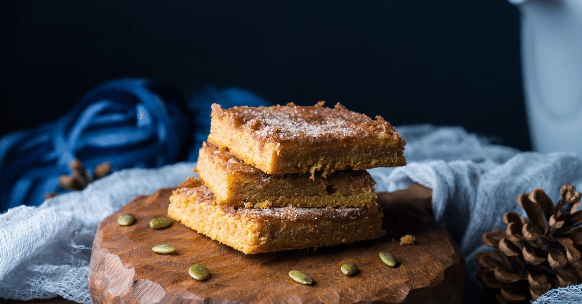 Pumpkin Pie Blondies - Farmacy Counter