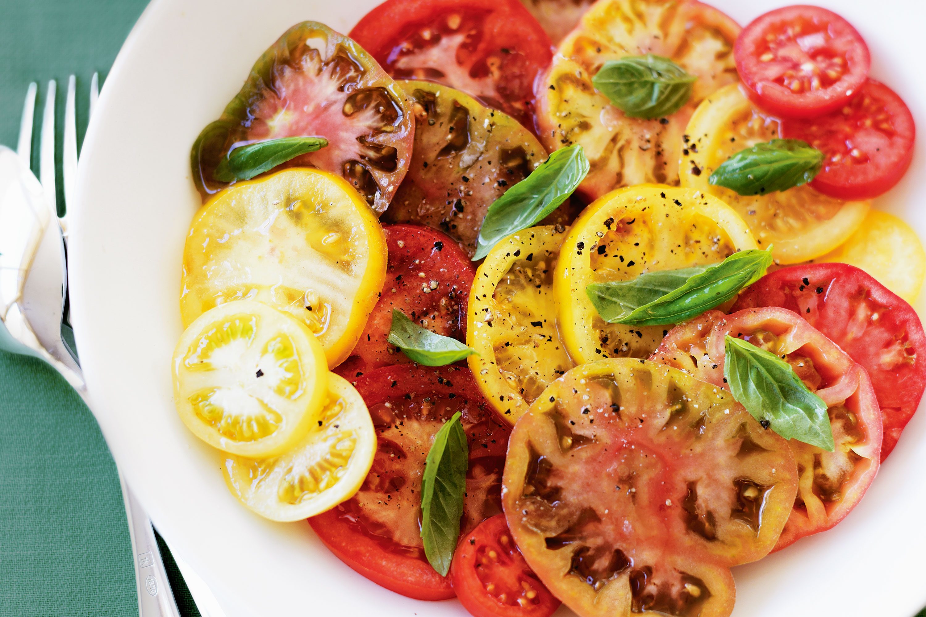 Heirloom tomato salad