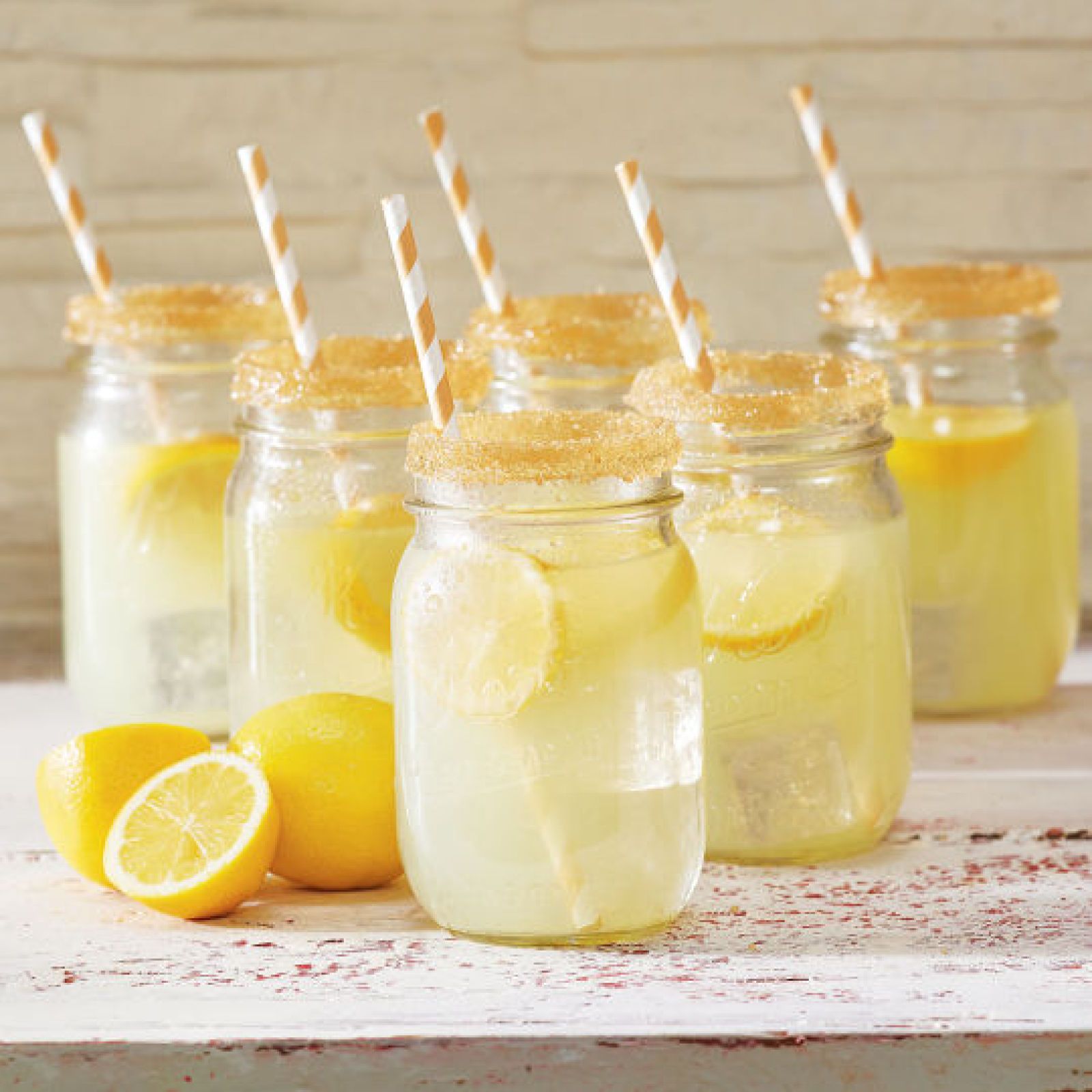 Mason Jar Lemonade