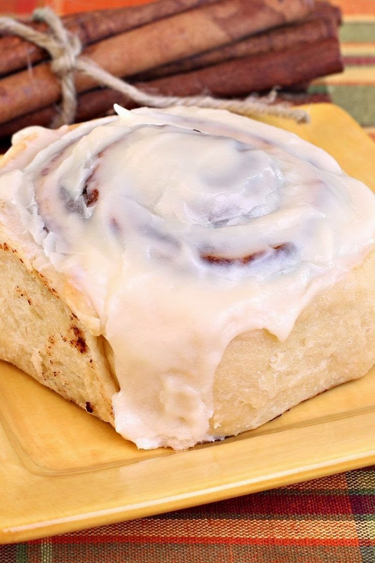 The Perfect Cinnamon Roll Icing - Girls Dishes