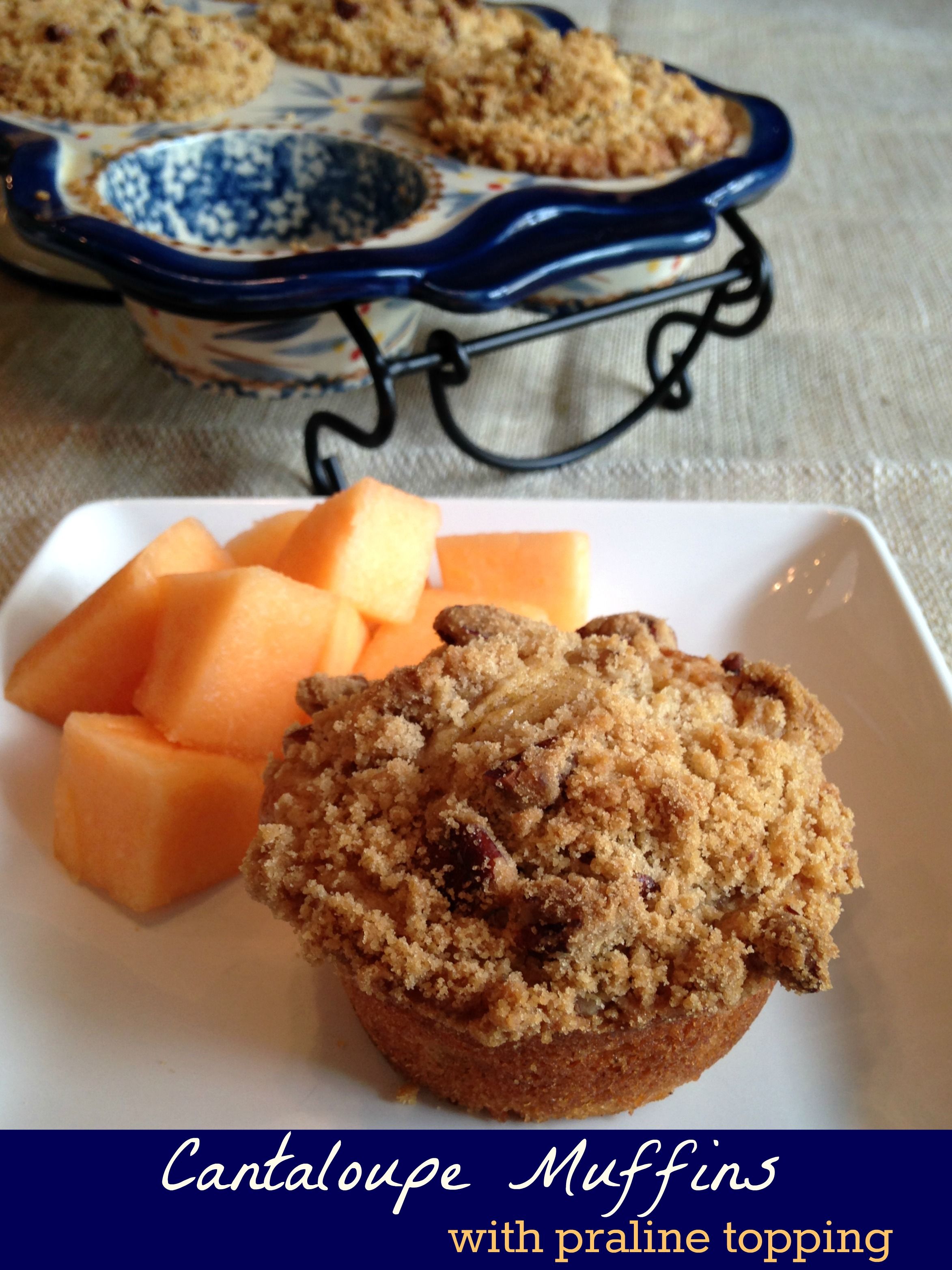 Cantaloupe Muffins with Praline Topping