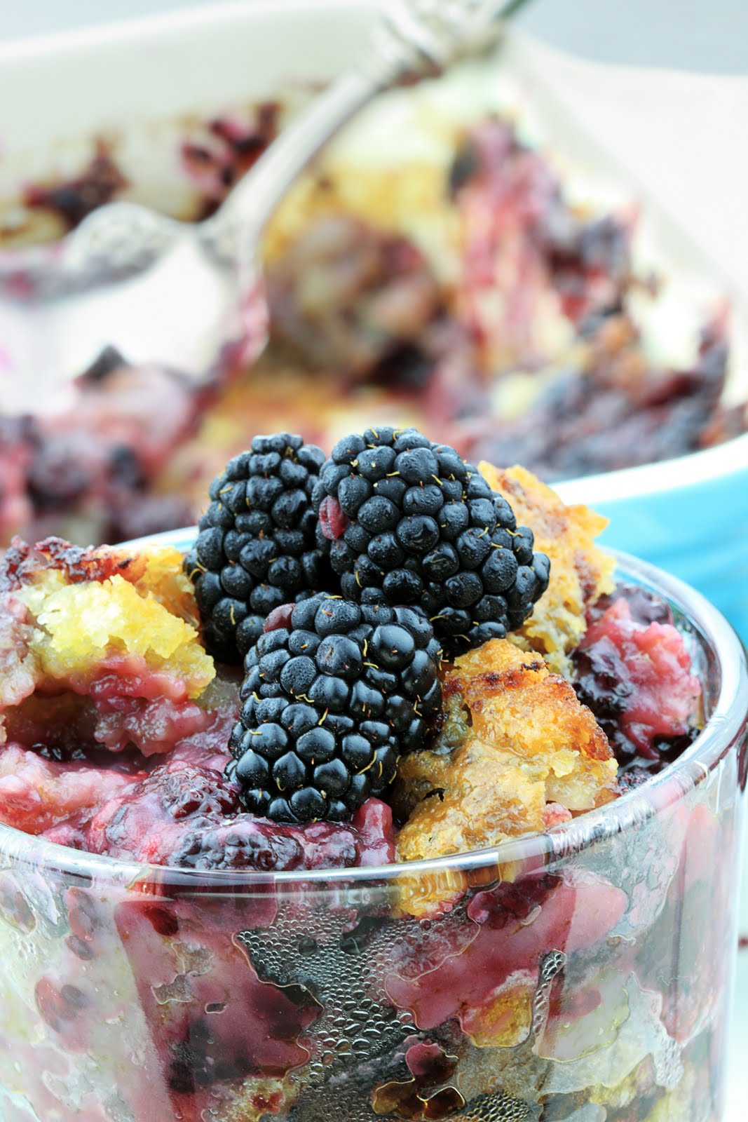Delicious Blackberry Cobbler