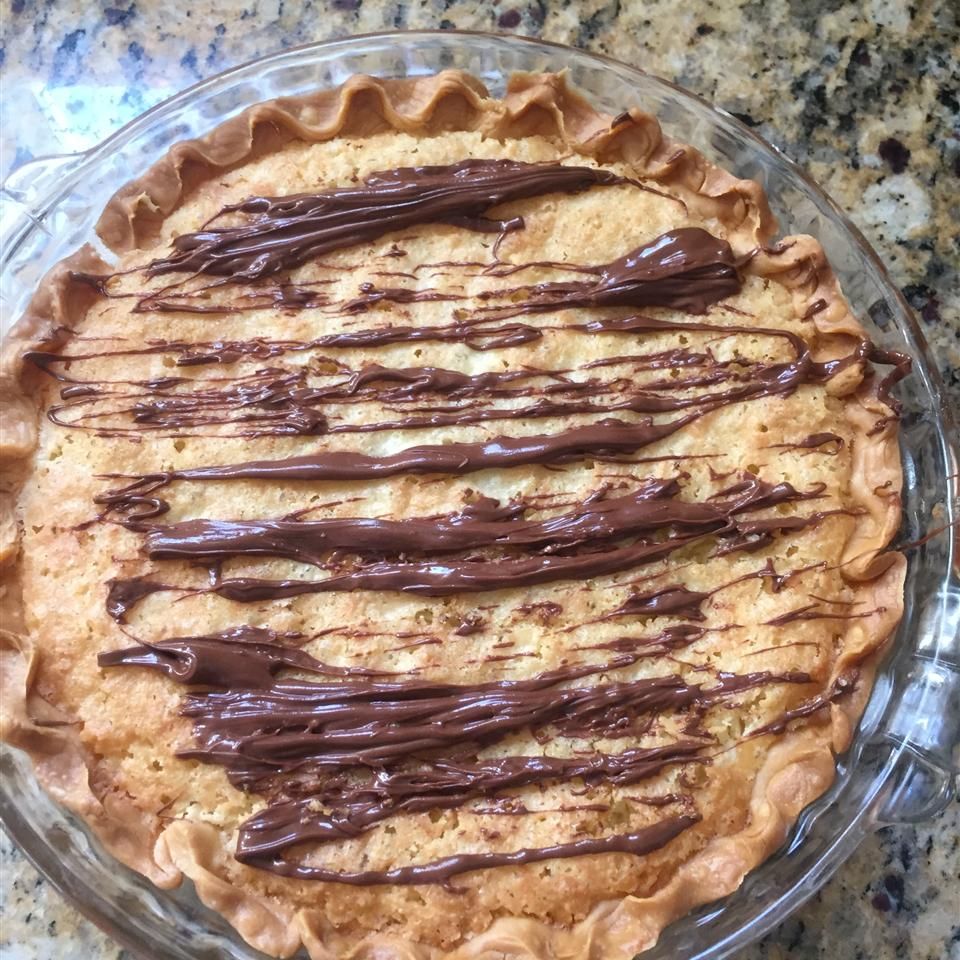 Easy Coconut Macaroon Pie