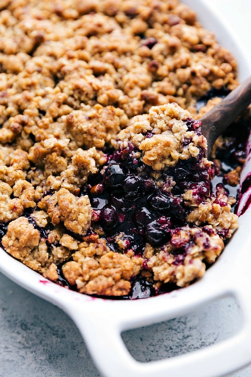 Delicious Apple-Blueberry Crisp
