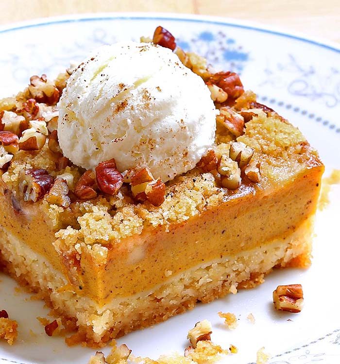 Delicious Pumpkin Pie Cake