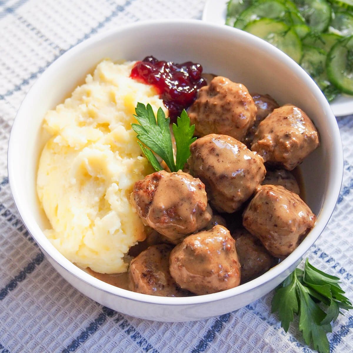 Traditional Swedish meatballs (köttbullar)
