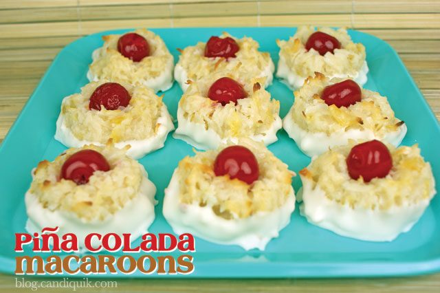 Piña Colada Macaroons