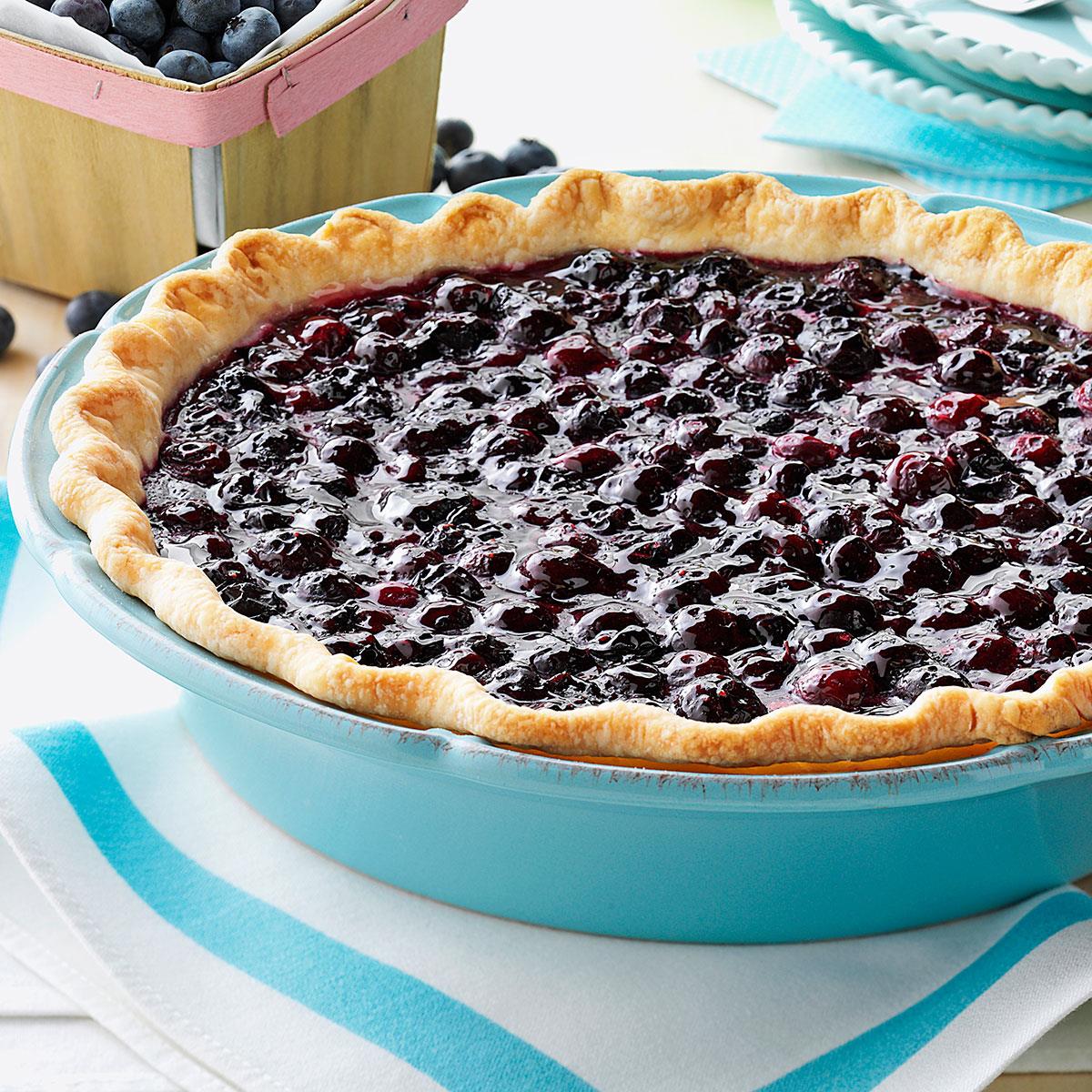 Best Ever Blueberry Pie