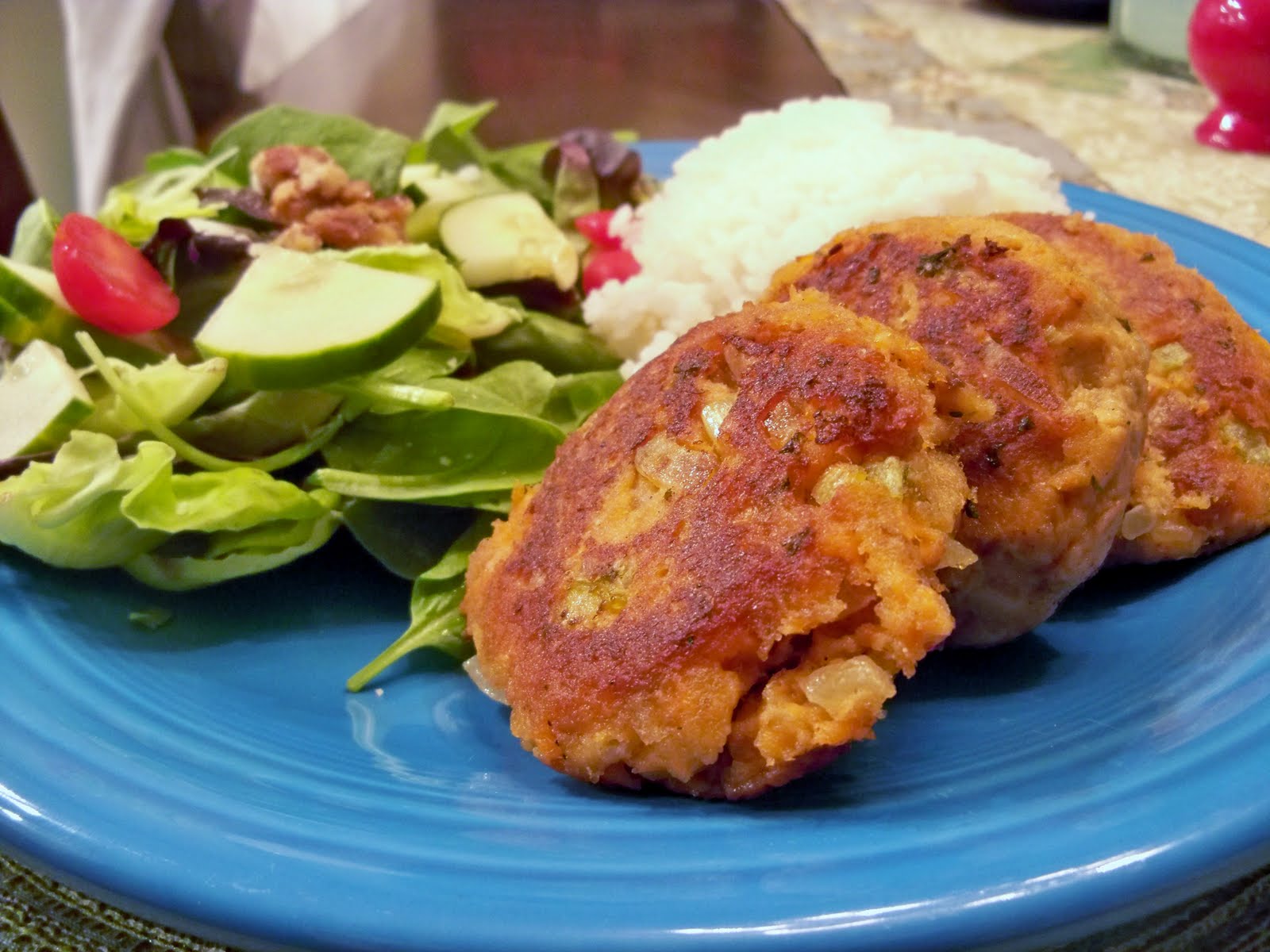 Scrumptious Salmon Cakes