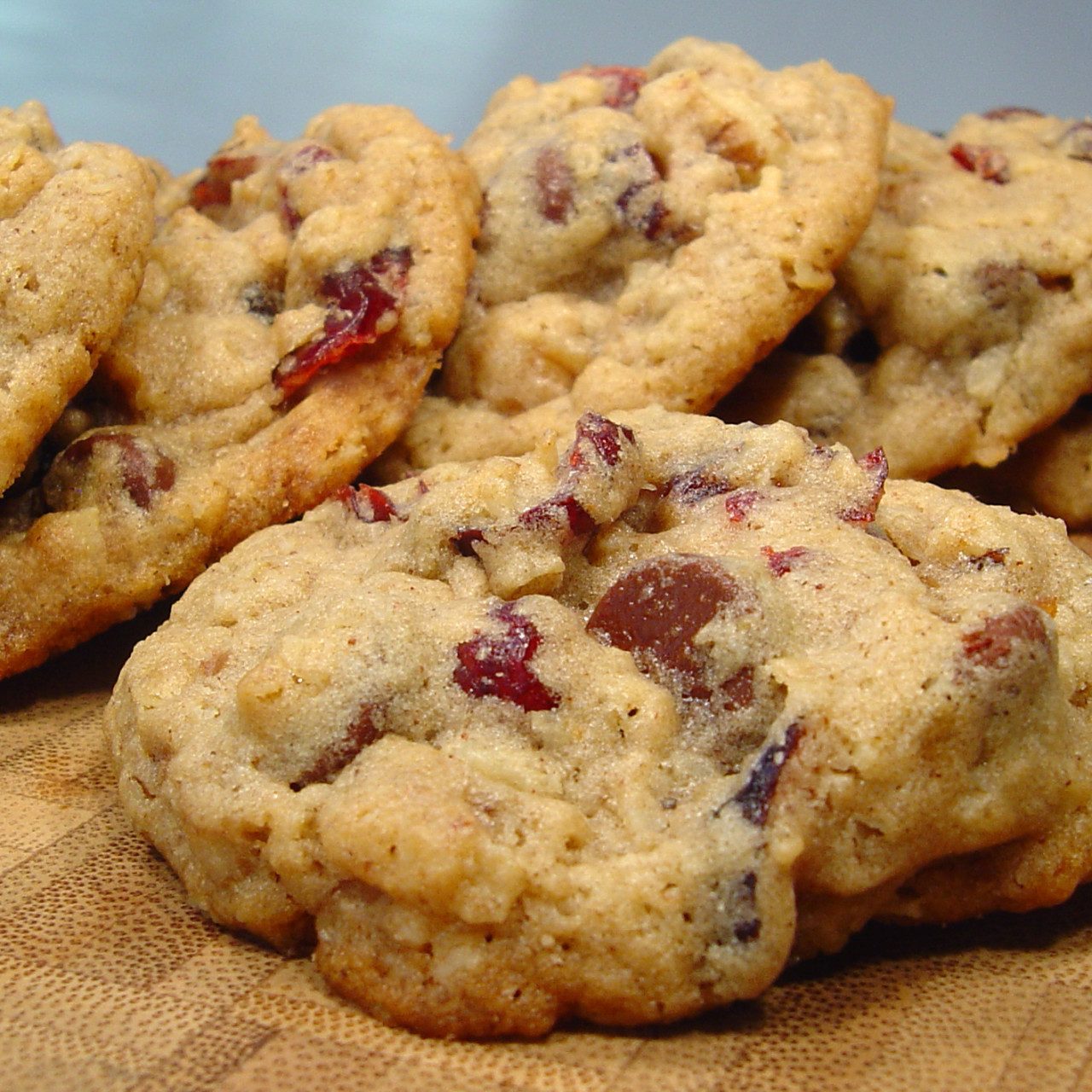 Gene's Oatmeal Craisin Cookies