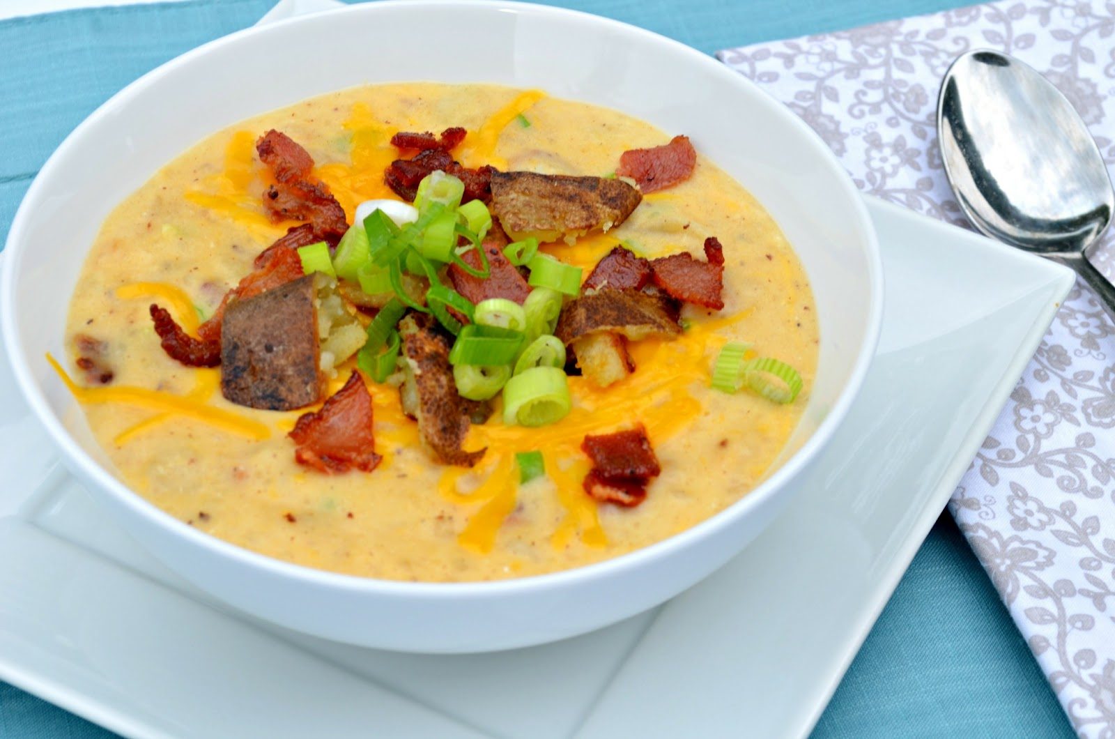 Delicious Loaded Baked Potato Soup