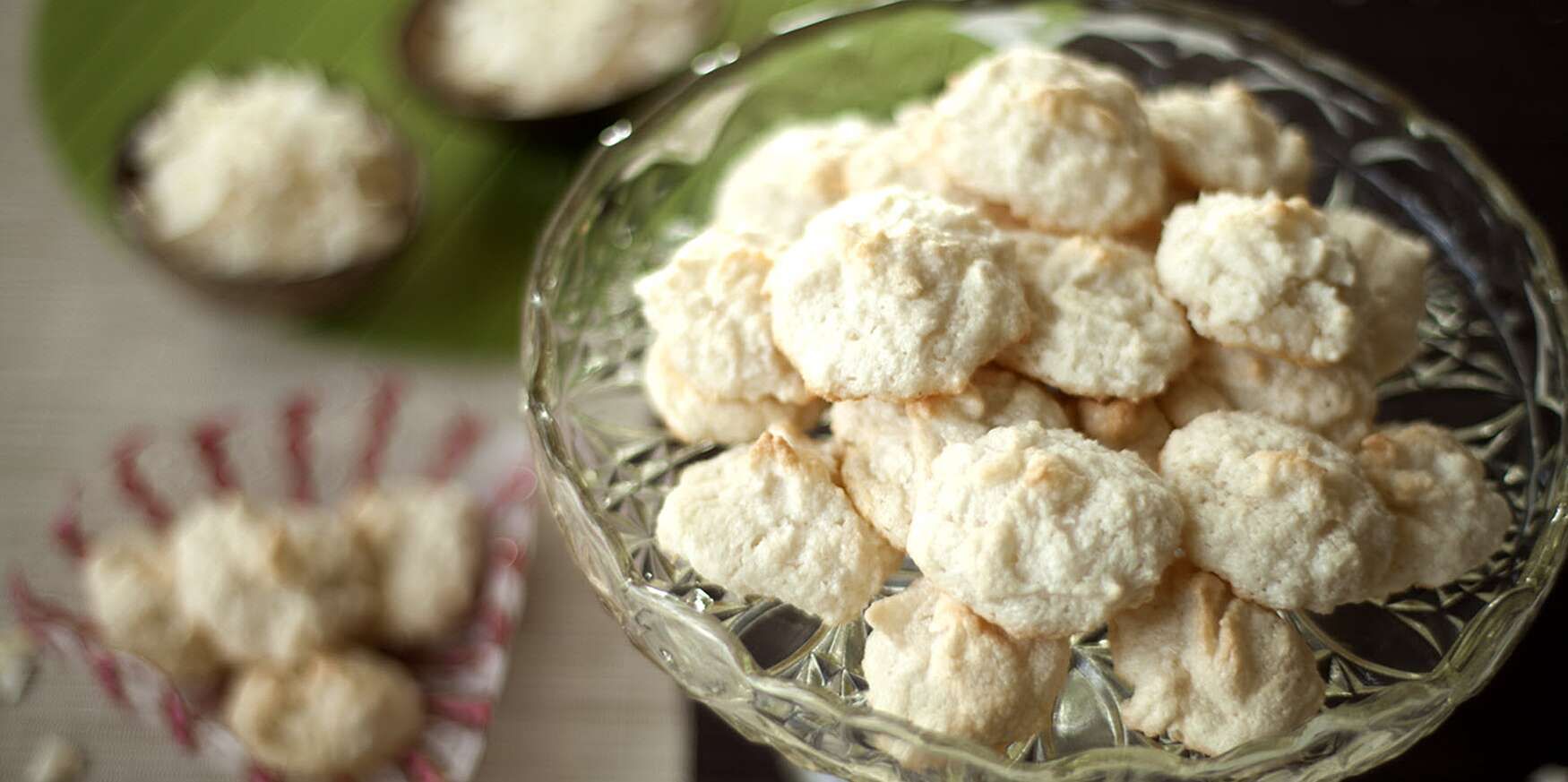 Easy Three-Ingredient Gluten-Free German Christmas Coconut Cookies