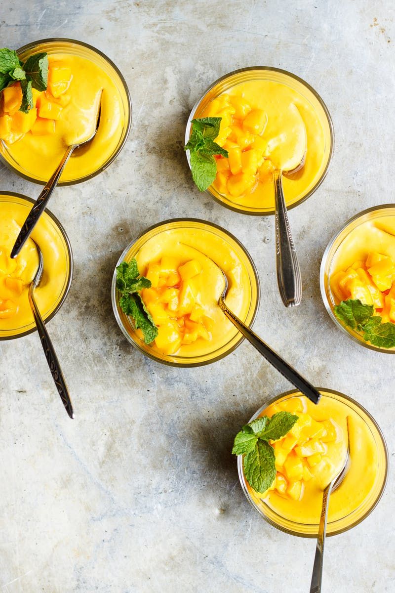 Creamy Mango Pudding