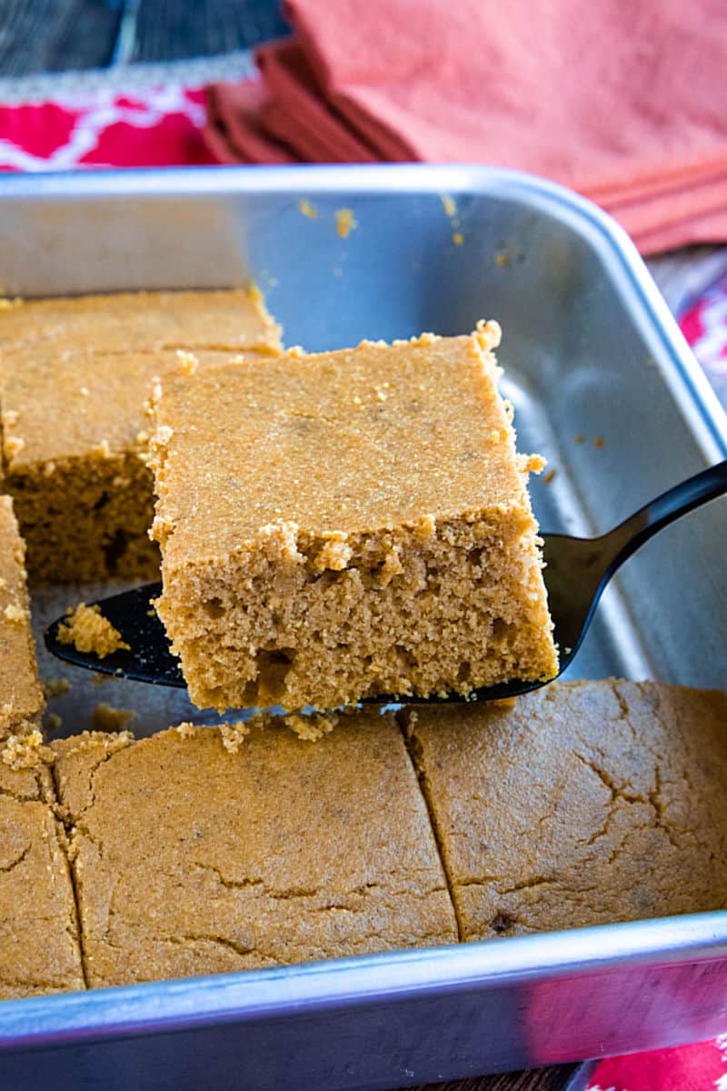 Easy Pumpkin Cornbread