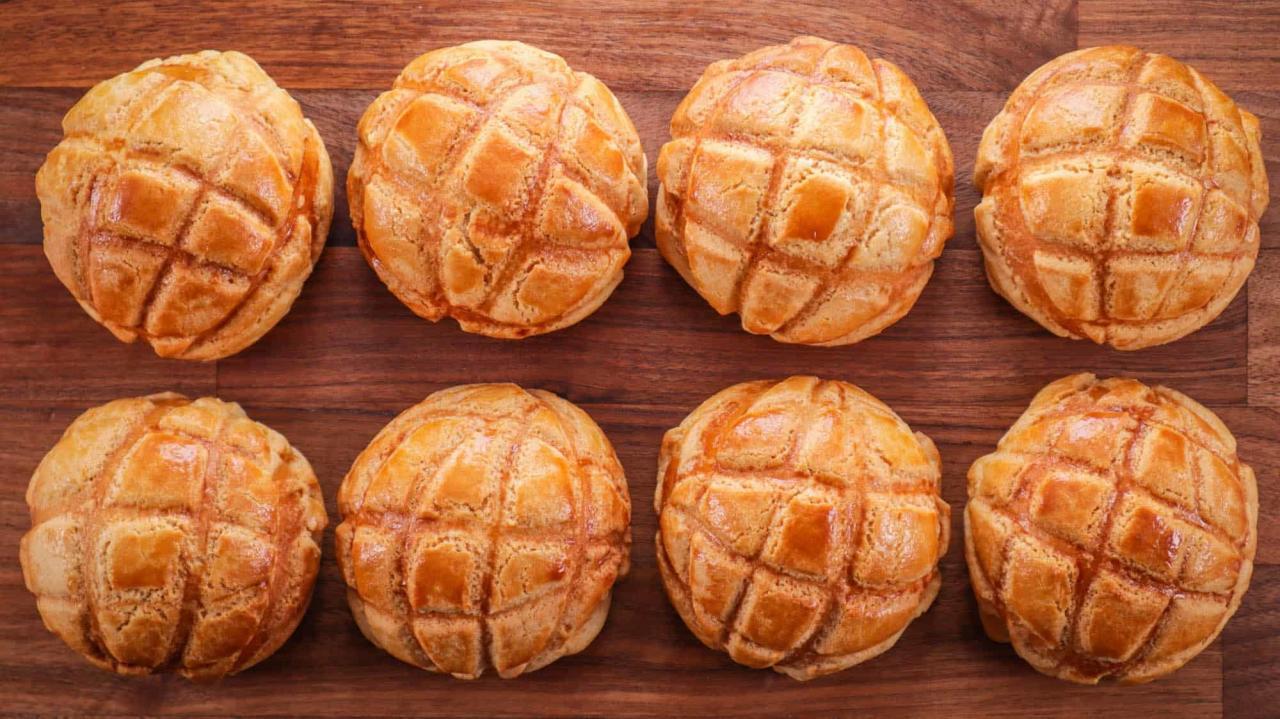 Bolo Bao, Chinese Pineapple Bun