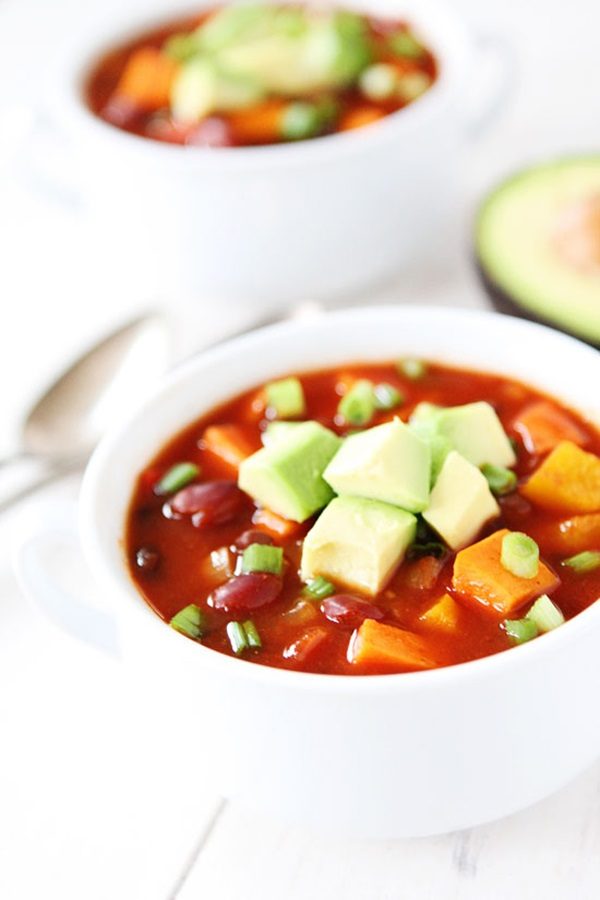 Slow Cooker Vegan Sweet Potato Chili