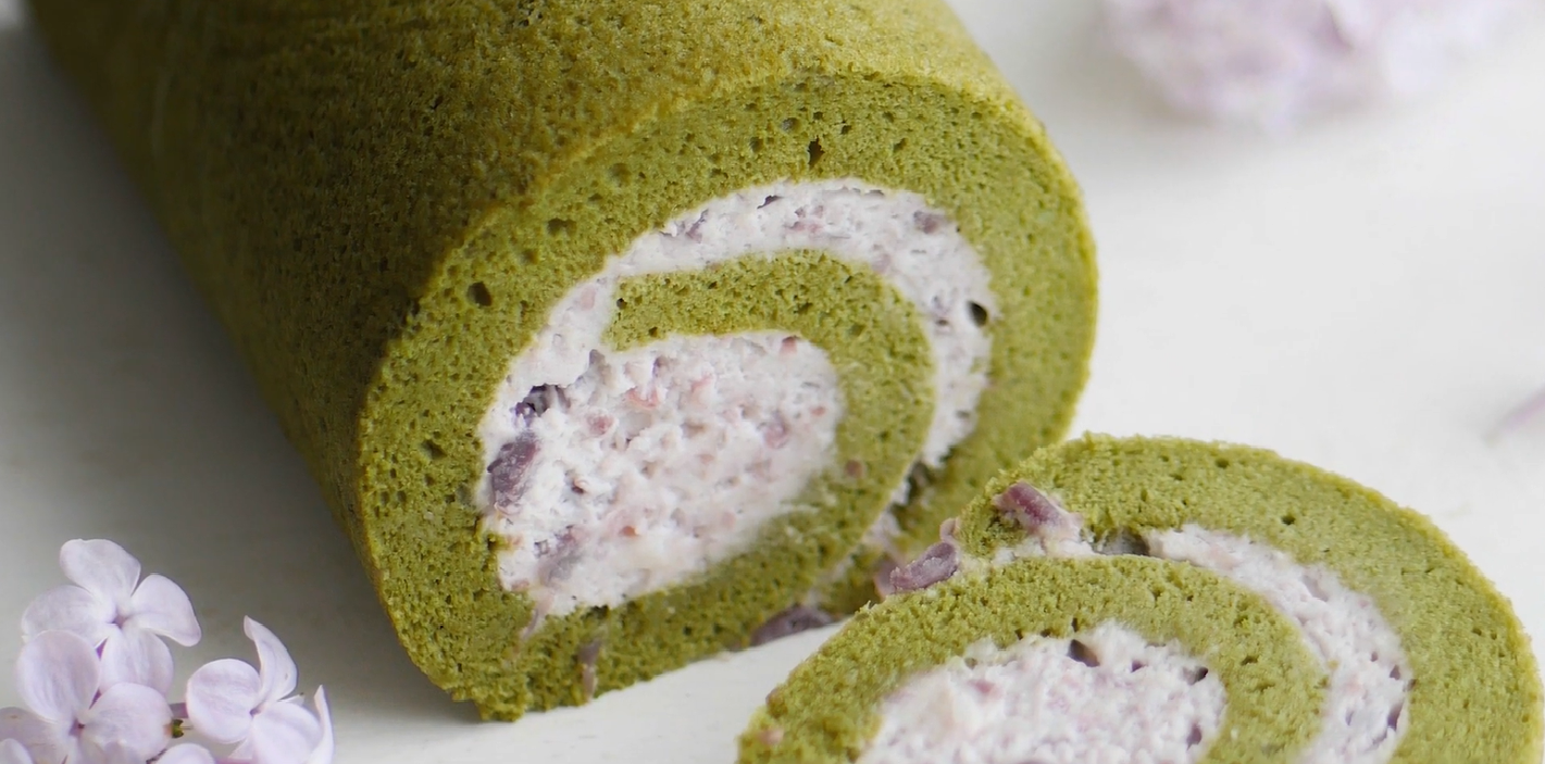 Green Tea and Azuki Bean Bundt Cake