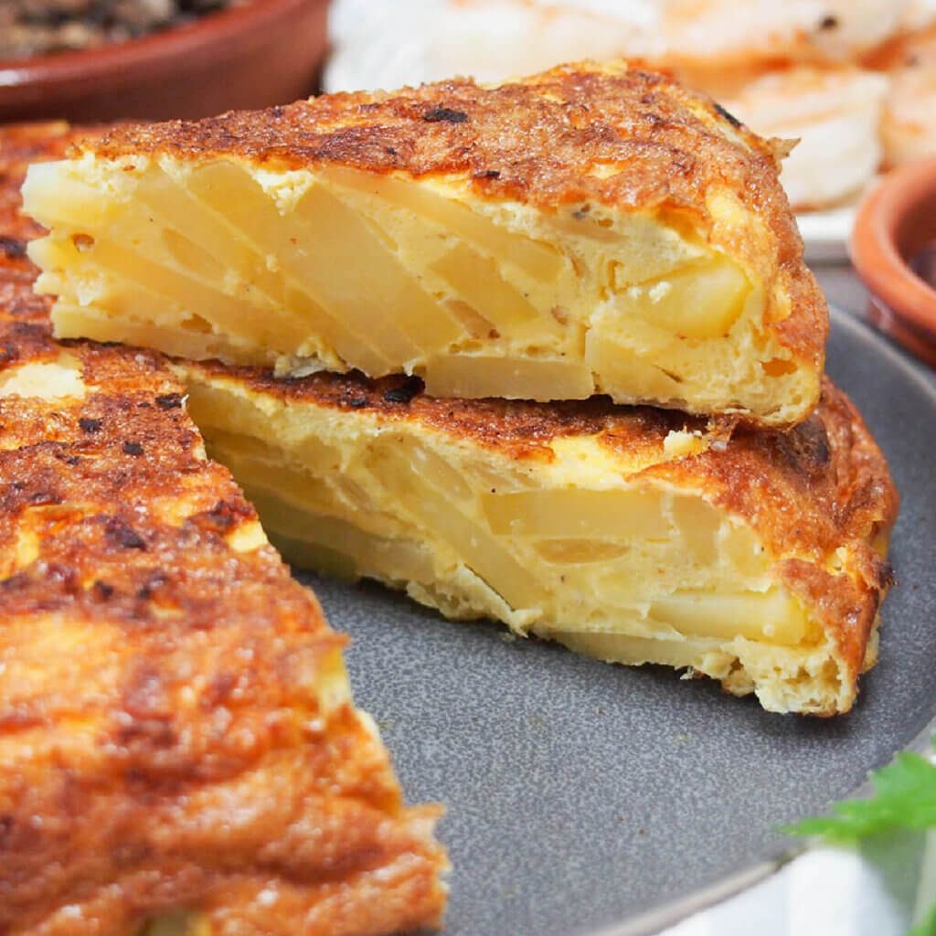 Spanish tortilla (tortilla Española)